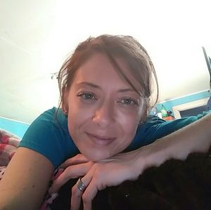 Meet your Posher, Ava